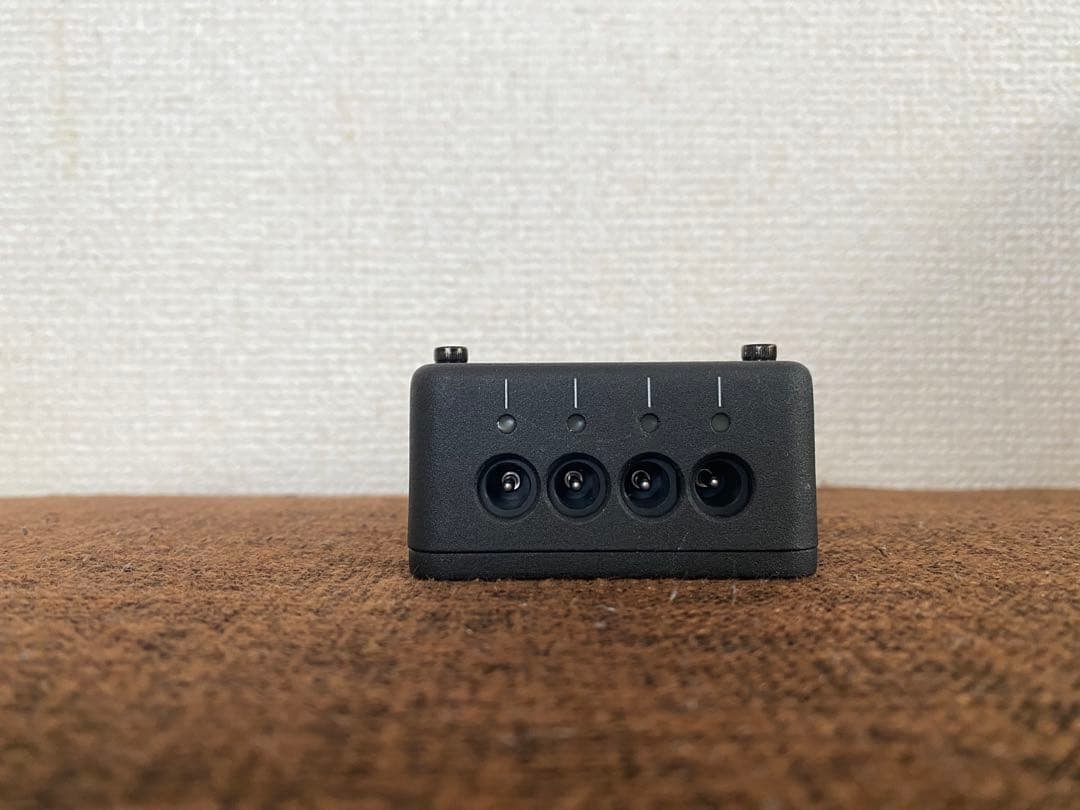 ギター One Control Distro MKII Isolated
